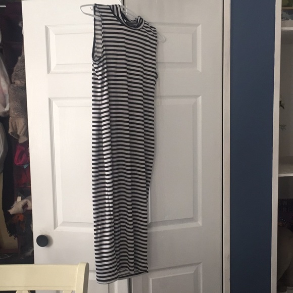 Summer dress - Picture 1 of 1